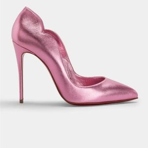 Hot Chick Red Sole Metallic Leather Pumps